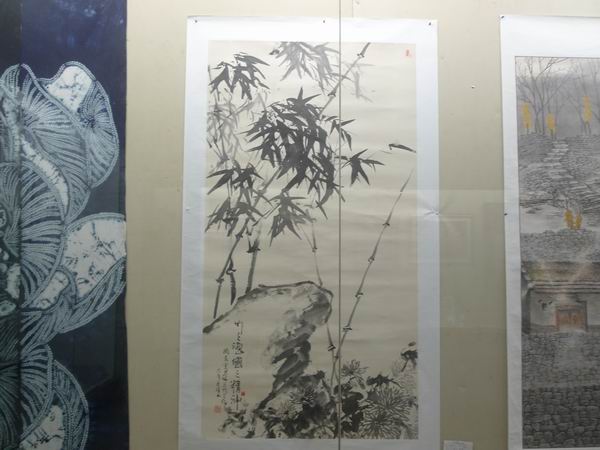 美术学院举办庆祝建党90周年教师书画作品展