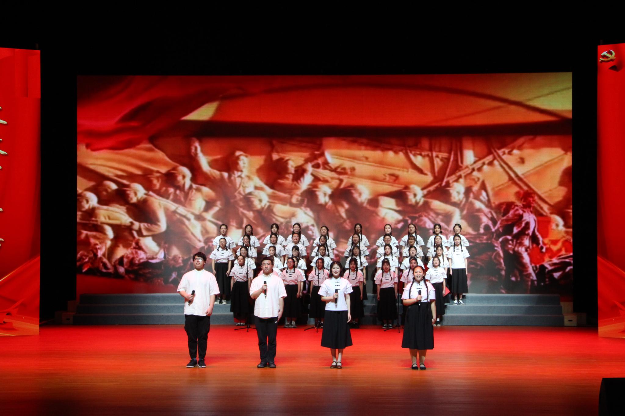 "四月的思念"诗歌朗诵大赛,2009年创办,至今已成功举办了13届,慎终追