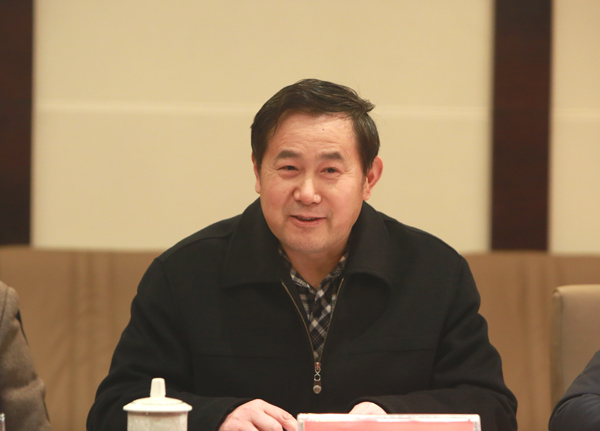 胡校长.JPG